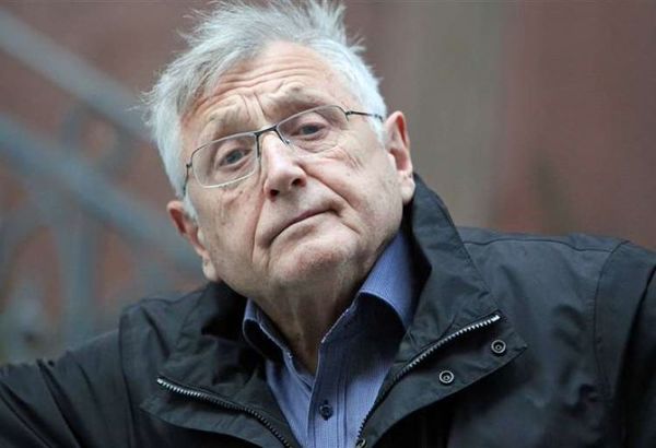 Cineasta checo ganador de un Óscar, Jiri Menzel, fallece a los 82 años