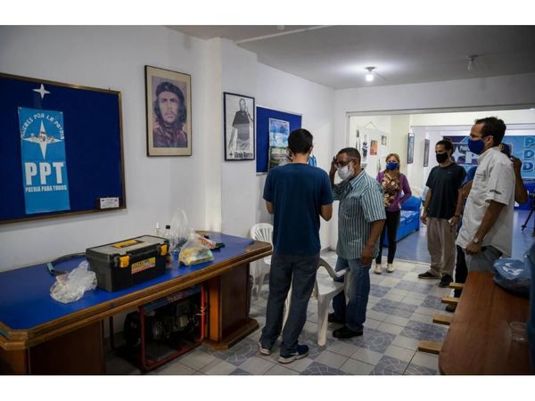 Se amplía grieta en oposición por desacuerdos en Venezuela