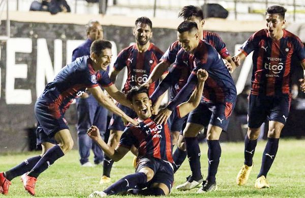 Un vuelo hacia el título - Fútbol - ABC Color