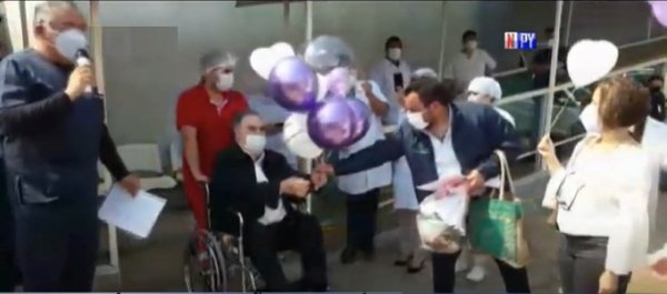 Médico de 68 años vence al covid-19 tras 17 días en terapia | Noticias Paraguay