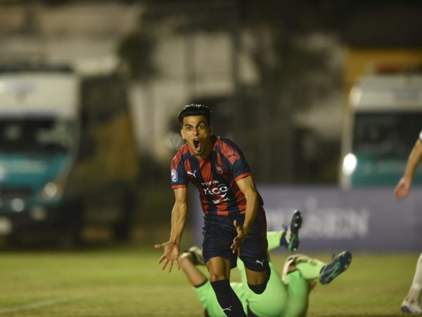Ronaldo Martínez, el canterano que dio alas al juego del Ciclón