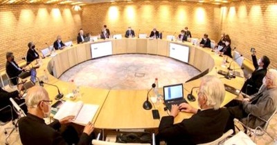 La Nación / Obispos condenan violencia de “grupos extremistas” y piden al Gobierno aclarar todo