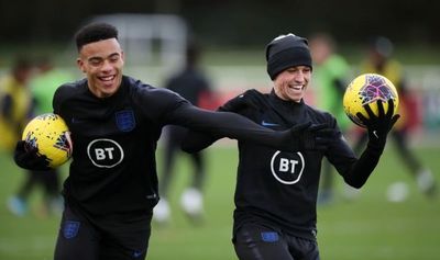 Greenwood y Foden, expulsados de la selección de Inglaterra