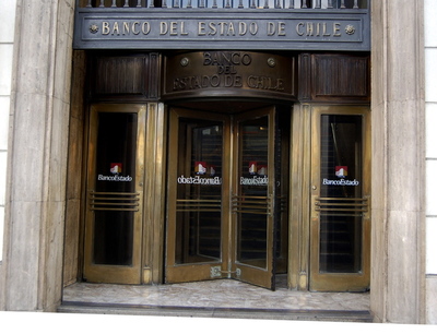 Banco estatal de Chile sufre inédito ciberataque y cierra todas sus oficinas - MarketData