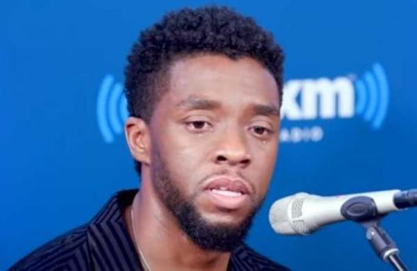 Ahora todo tiene sentido: las lágrimas de Chadwick Boseman al hablar sobre dos fans con cáncer - SNT