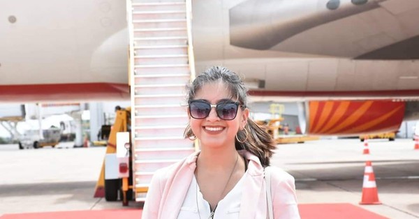 La Nación / Ejemplo de superación: Apasionada por viajar por sus propios medios, creó un negocio de cupcakes