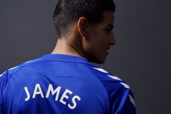 James Rodríguez es oficialmente jugador del Everton