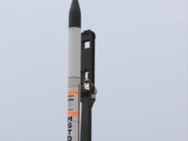 India prueba con éxito un artefacto hipersónico capaz de volar a 7.300 km/h