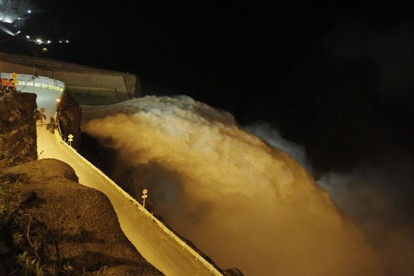 Un estudio revela las fallas en el diseño y la construcción de una hidroeléctrica colombiana - MarketData
