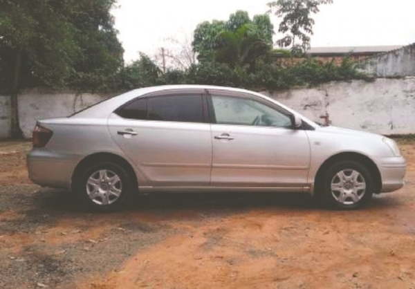 Le ilusionaron con un trío sexual y terminaron robándole el auto - Noticiero Paraguay