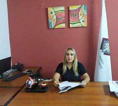 Policía intentó asfixiar a su pareja y ahora fiscalía lo imputó por presunta violencia familiar - ADN Paraguayo