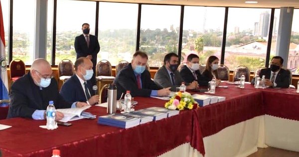 La Nación / Legisladores recibirán delineamientos del PGN