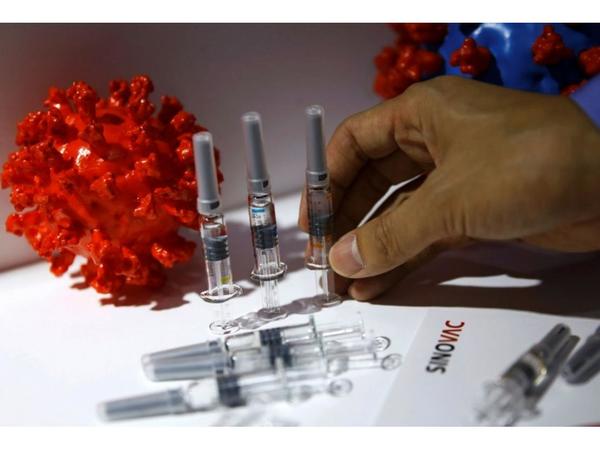 China exhibe por primera vez sus vacunas para Covid-19