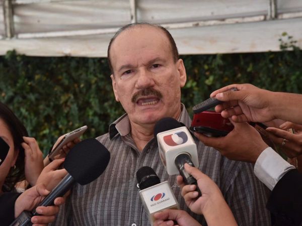 Hay convocatoria a sesión reservada, pero exigen que pueda ser pública