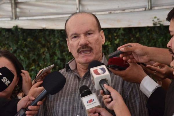 Convocan a sesión reservada, pero exigen que sea pública