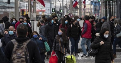 La Nación / Chile elimina ley que obligaba a mujeres a esperar 270 días para volver a casarse tras divorcio