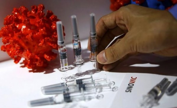 China exhibe por primera vez sus vacunas para Covid-19 - Noticiero Paraguay