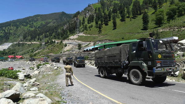China e India se acusan mutuamente de disparos en la frontera