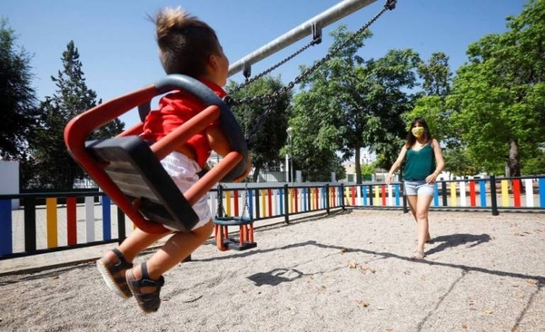 HOY / Más de medio millón de menores se contagiaron de COVID-19 en Estados Unidos
