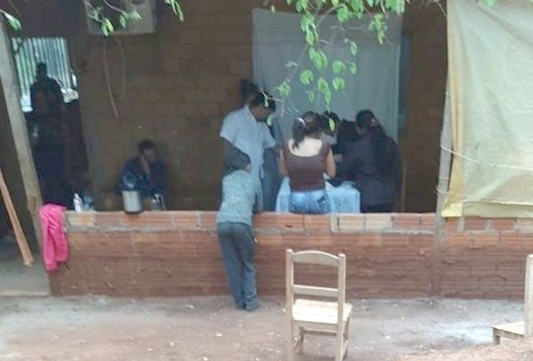 Crónica / Mitã’i cayó en balde de agua y se ¡ahogó!
