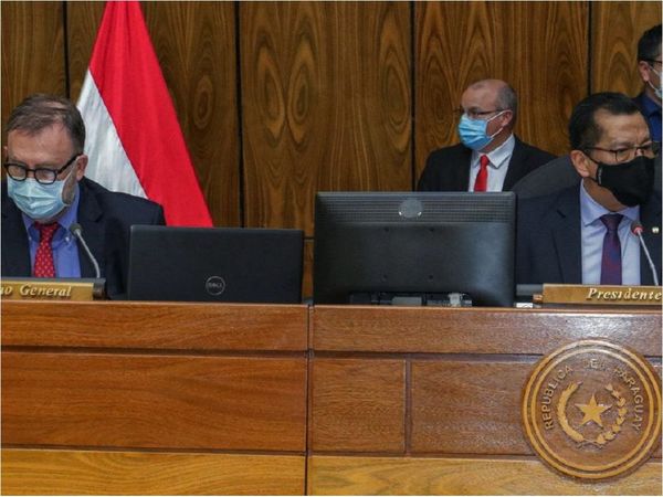 Deuda trepará casi al 35% del PIB en 2021 y legisladores urgen mesura