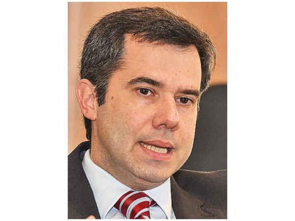 Analizan escenario de política industrial