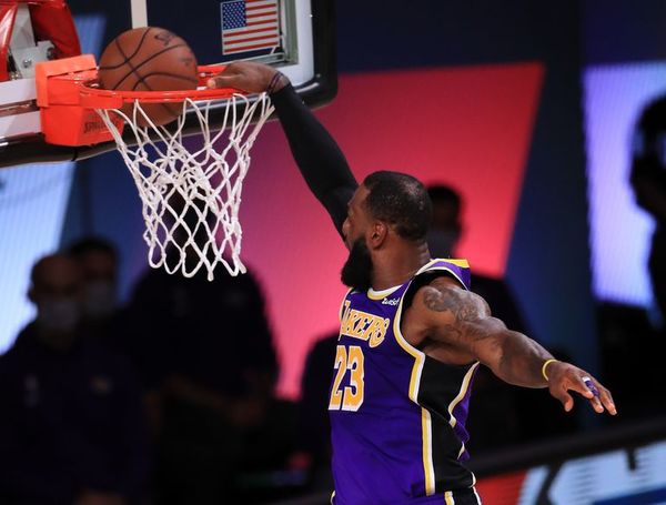 Los Lakers remontan y toman ventaja sobre los Rockets en la Conferencia Oeste - Básquetbol - ABC Color