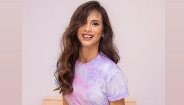 Karen Brizueña mostró sus estrías - Teleshow