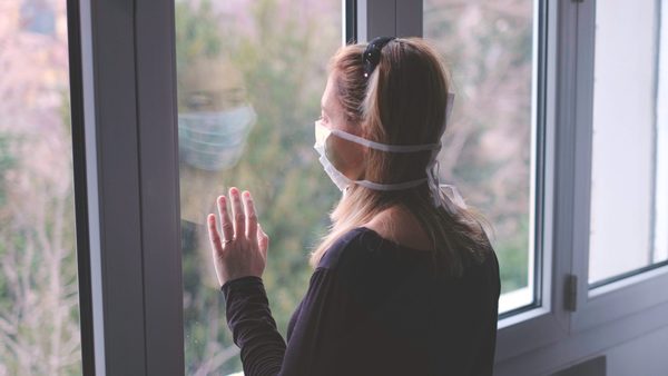 Un suicidio por día y 40% de aumento de enfermedades mentales durante la pandemia, revelan estadísticas