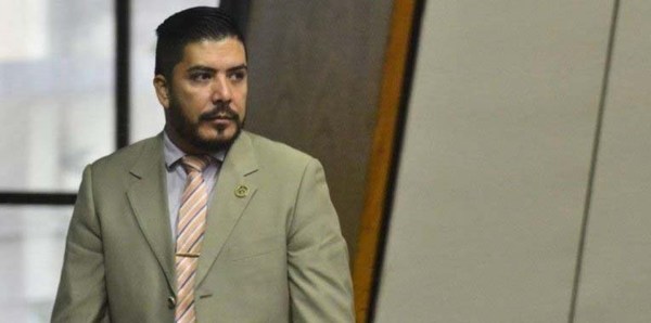 Acusado de "cocinar" resolución judicial, el diputado Portillo va a juicio - ADN Paraguayo