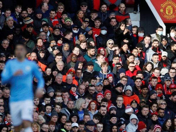 La Premier pide que los hinchas vuelvan a los estadios "lo antes posible"