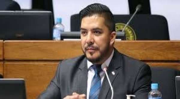 HOY / El diputado Carlos Portillo afrontará juicio por tráfico de influencia