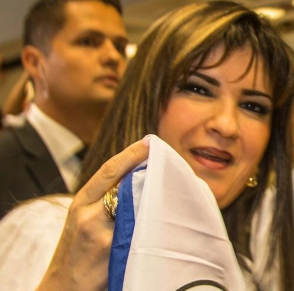 Abogada de Dalia ratifica que cargamento del camión retenido no le pertenece a su clienta » Ñanduti