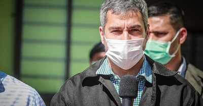 La Nación / Mario Abdo viajó hasta Concepción para brindar apoyo a familia del exvicepresidente Denis