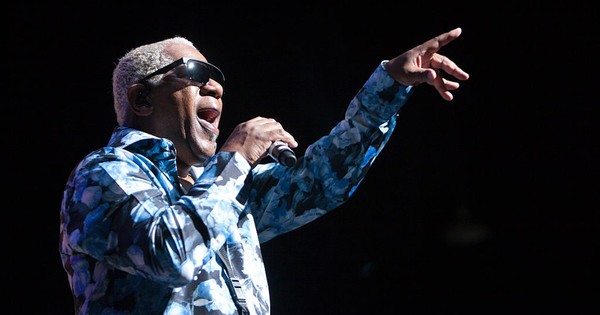 La Nación / Ronald Bell, cofundador de Kool and the Gang, muere a los 68