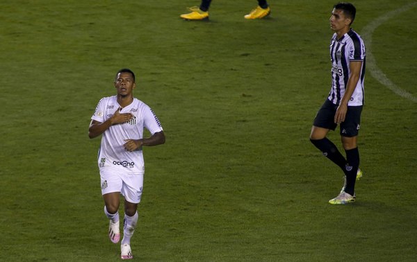 Mineiro cae ante Santos y pierde chance de ser líder en el Brasileirão
