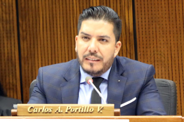 Por tráfico de influencias el diputado Portillo va a juicio oral