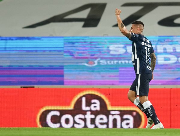 Juan Iturbe anota en la victoria de Pumas en México