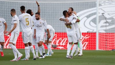 La Liga española pospone un día su inicio