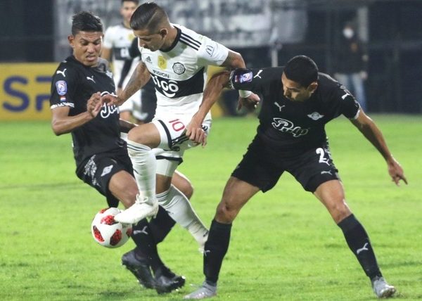 Olimpia, Libertad y Guaraní tienen 7 juegos y 20 mil km de viaje en 3 semanas