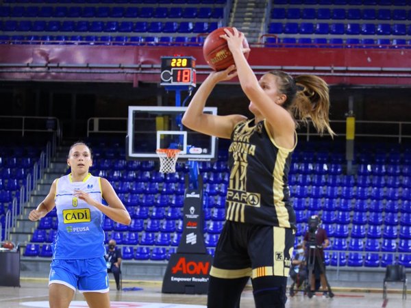 Paola Ferrari: "Tenemos unas ganas terribles de que llegue la Supercopa"