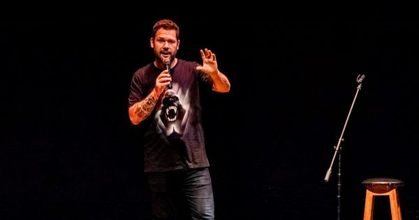 La Nación / “La gran estafa”: el stand up que nos hará reír de nosotros mismos
