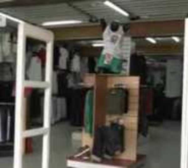 Asaltos persisten: Roban comercio de San Lorenzo - Paraguay.com