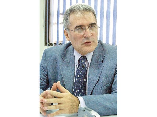Designan a Mario Paz Castaing como asesor en Itaipú