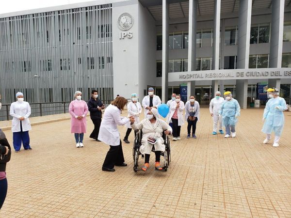 Suman 18 los pacientes recuperados del covid mediante transfusión de plasma en A. Paraná