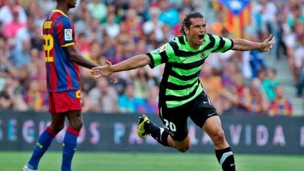 HOY / 10 años del doblete de Haedo al Barcelona en el Camp Nou
