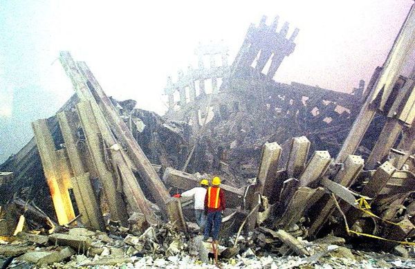 “Un zumbido, un viento fuerte, una vibración”: a 19 años del infierno - Mundo - ABC Color