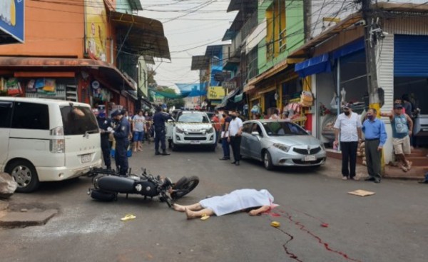 Presunta falla de frenos causa accidente y muerte de un motociclista