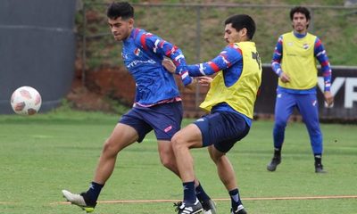 Brote masivo de Covid-19 en el plantel de Nacional