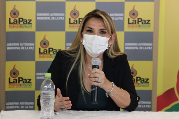 La presidenta boliviana advierte del riesgo de un rebrote de la COVID-19 - MarketData